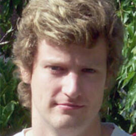 Dr. Peter Samuelson